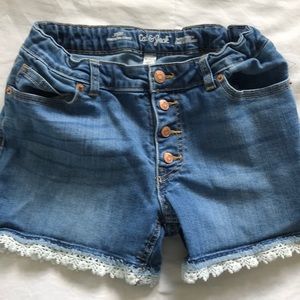 Denim shorts with embroidered trim